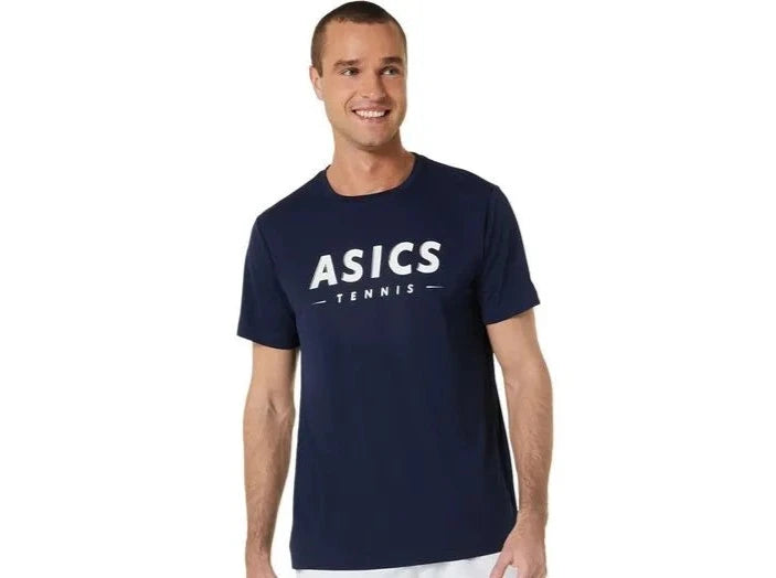 MEN COURT TENNIS GRAPHIC TEE MIDNIGHT