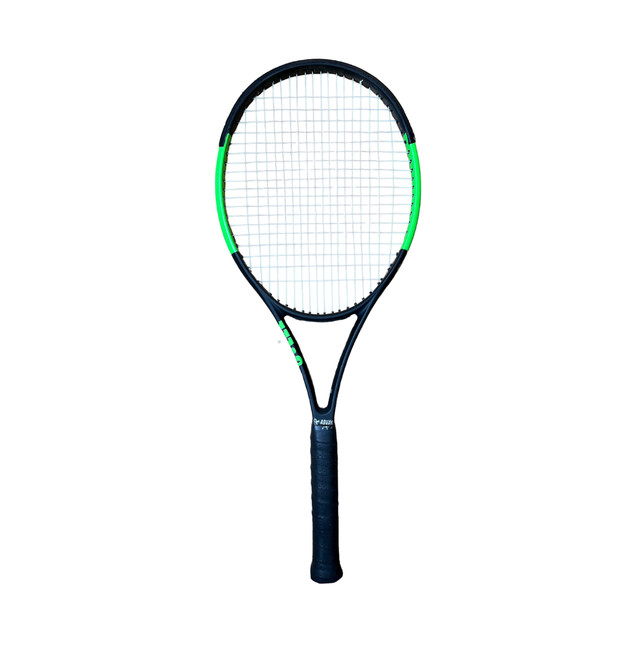 Raqueta 2da Wilson blade SW104 306 g grip3