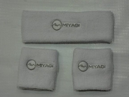 SET DE BALACA Y MUÑEQUERA