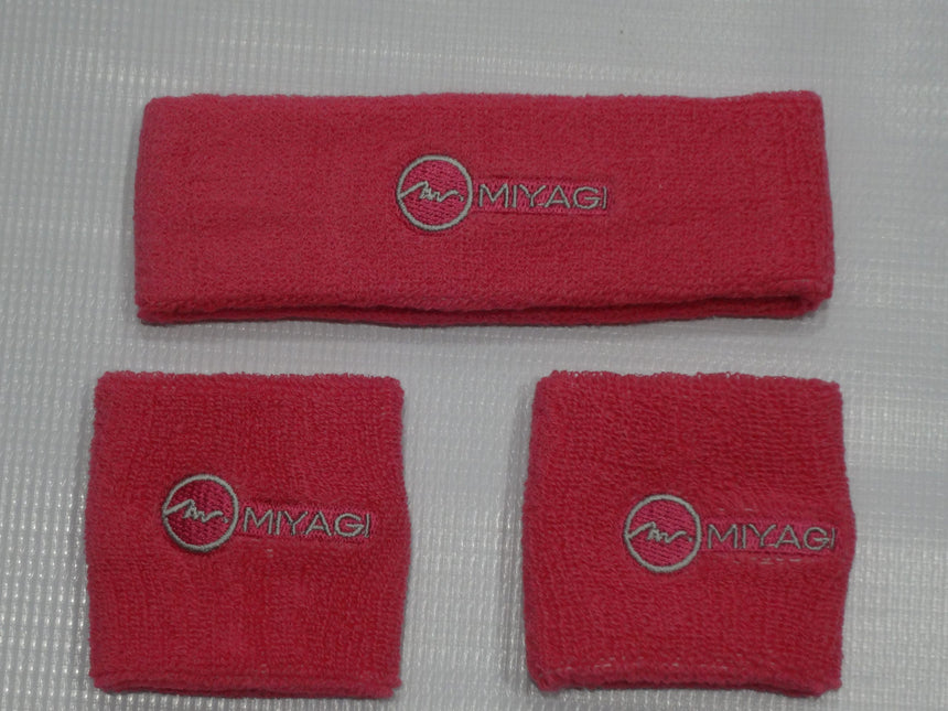 SET DE BALACA Y MUÑEQUERA